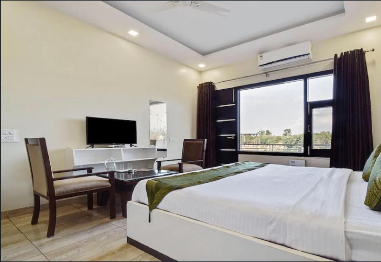 The Shashank Villa Панчкула Екстер'єр фото